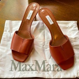 NWT Max Mara Mercure Mules, Size 11/41, brick